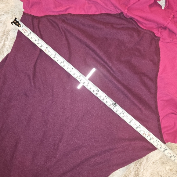 Nike Dri-FIT Running Shirt Pink & Purple [Size Medium] Athleisure Clean Girl - Picture 9 of 9